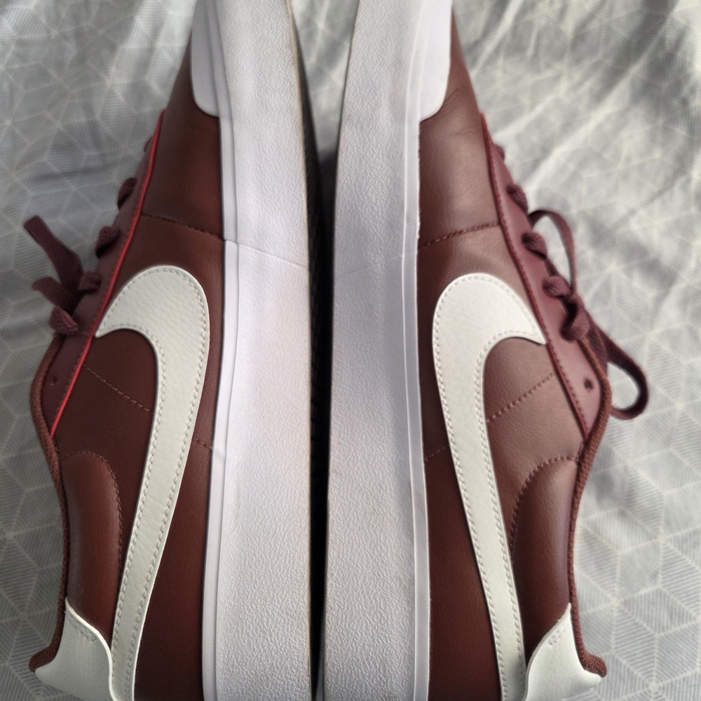 Nike Blazer Leather Maroon and White Sneakers Size 11 Worn Once 🎉 HP 🎉 - Picture 8 of 10